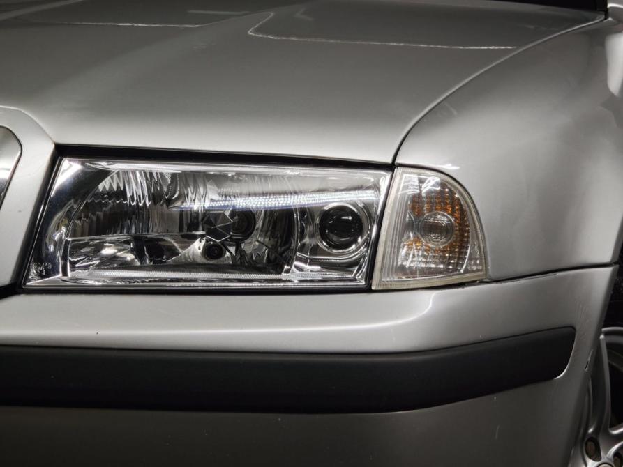 Skoda Octavia I (A4) Рестайлинг Москва  - изображение 10