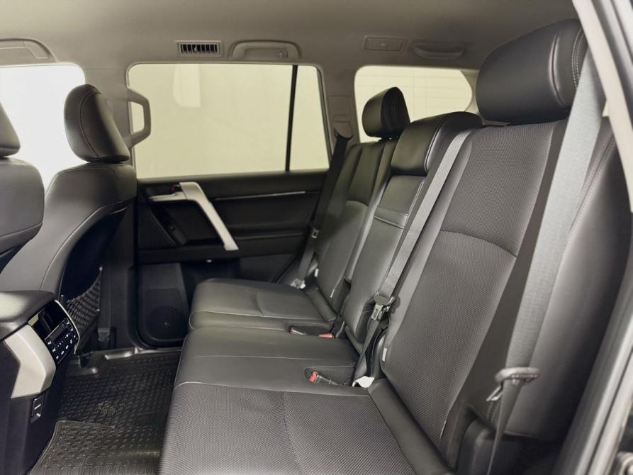 Toyota Land Cruiser Prado 150 Series Рестайлинг 3 Вологда  - изображение 12