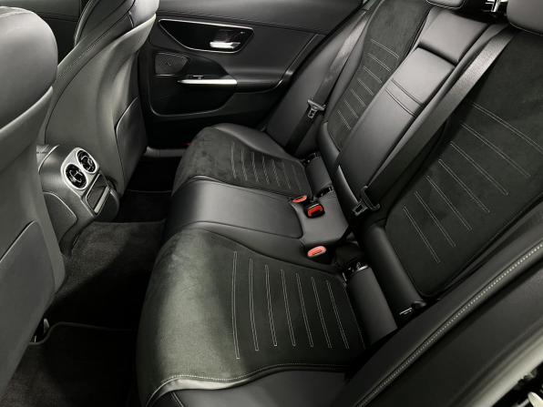 Mercedes-Benz C-Класс V (W206) с пробегом 2021 года, цена 4 000 000 рублей, 31506 км, седан, Автокод Объявления