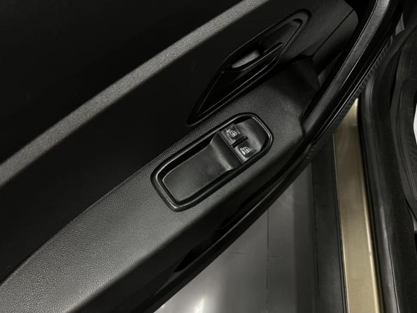 Renault Duster II с пробегом 2021 года, цена 1 545 000 рублей, 68169 км, внедорожник, Автокод Объявления