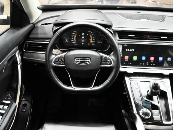 Geely Atlas Pro с пробегом 2023 года, цена 2 500 000 рублей, 26182 км, внедорожник, Автокод Объявления
