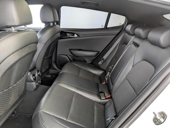 Kia Stinger I с пробегом 2018 года, цена 2 690 000 рублей, 93683 км, лифтбек, Автокод Объявления