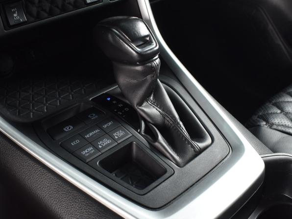 Toyota RAV4 V (XA50) с пробегом 2020 года, цена 3 484 997 рублей, 112008 км, внедорожник, Автокод Объявления