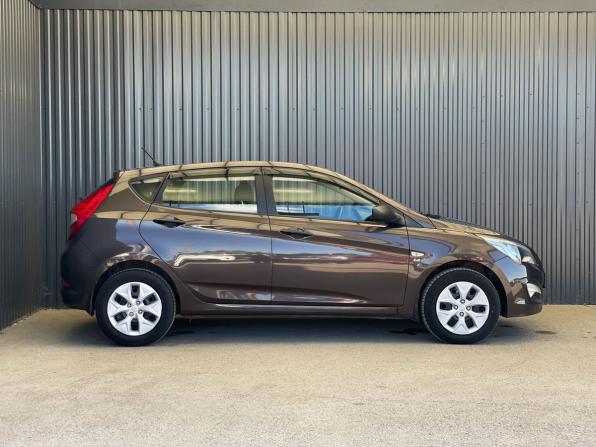 Hyundai Solaris I Рестайлинг с пробегом 2016 года, цена 937 000 рублей, 140687 км, хэтчбек, Автокод Объявления
