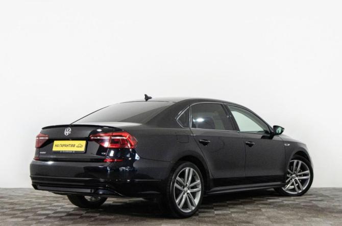 Volkswagen Passat B8 Рестайлинг с пробегом 2018 года, цена 1 999 000 рублей, 138000 км, седан, Автокод Объявления