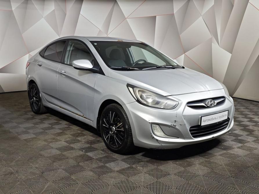 Hyundai Solaris I Москва  - изображение 3