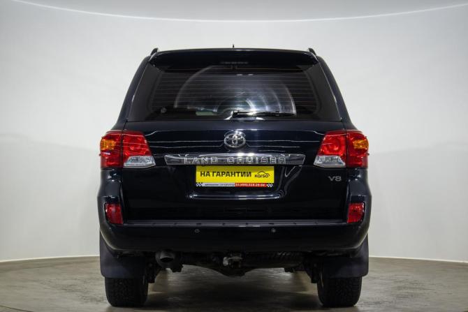 Toyota Land Cruiser 200 Series Рестайлинг 1 с пробегом 2013 года, цена 3 899 000 рублей, 288584 км, внедорожник, Автокод Объявления