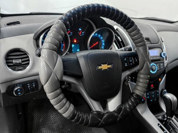 Chevrolet Cruze I Рестайлинг с пробегом 2014 года, цена 650 000 рублей, 208762 км, седан, Автокод Объявления