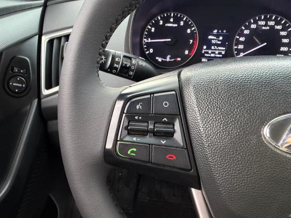 Hyundai Creta I с пробегом 2018 года, цена 1 570 000 рублей, 99325 км, внедорожник, Автокод Объявления