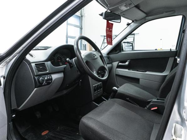 Lada (ВАЗ) Priora I с пробегом 2011 года, цена 540 000 рублей, 31398 км, хэтчбек, Автокод Объявления
