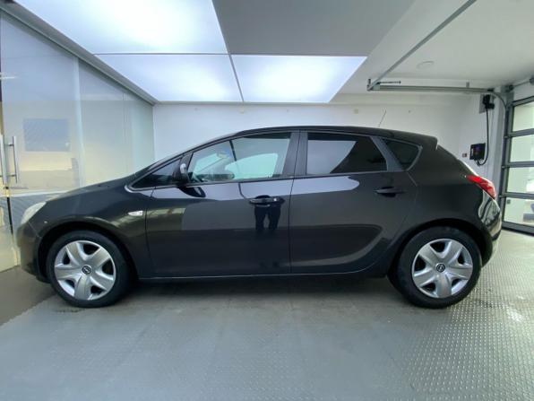 Opel Astra J с пробегом 2010 года, цена 499 000 рублей, 220000 км, хэтчбек, Автокод Объявления