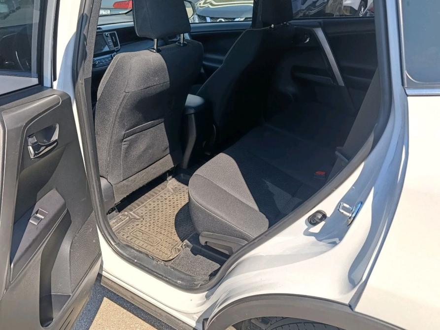 Toyota RAV4 IV (XA40) Рестайлинг Санкт-Петербург  - изображение 8