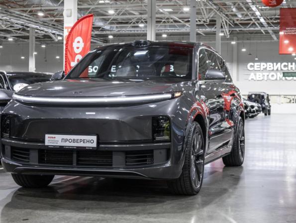 Li Auto (Lixiang) L9 I с пробегом 2024 года, цена 6 499 700 рублей, 63259 км, внедорожник, Автокод Объявления