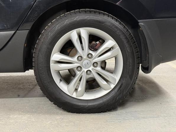 Hyundai ix35 I с пробегом 2013 года, цена 849 000 рублей, 124460 км, внедорожник, Автокод Объявления