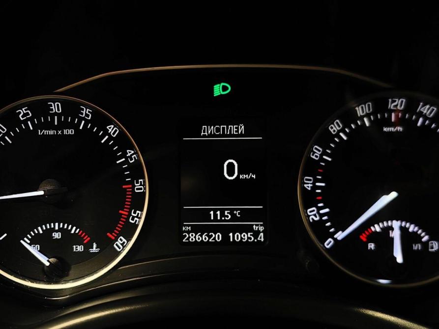 Skoda Octavia II (A5) Рестайлинг Москва  - изображение 16