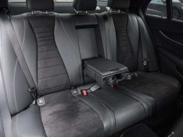 Mercedes-Benz E-Класс V (W213 S213 C238) Рестайлинг с пробегом 2021 года, цена 4 149 000 рублей, 61244 км, седан, Автокод Объявления
