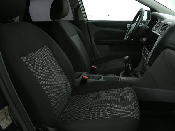 Ford Focus II Рестайлинг с пробегом 2011 года, цена 499 000 рублей, 170800 км, хэтчбек, Автокод Объявления