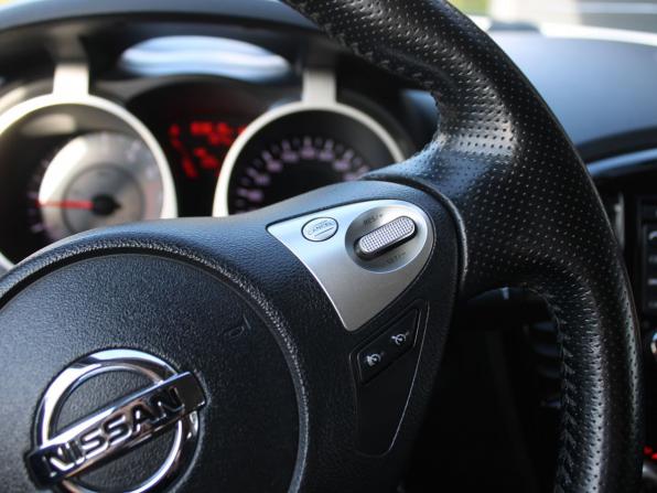 Nissan Juke I с пробегом 2014 года, цена 1 099 000 рублей, 83618 км, внедорожник, Автокод Объявления