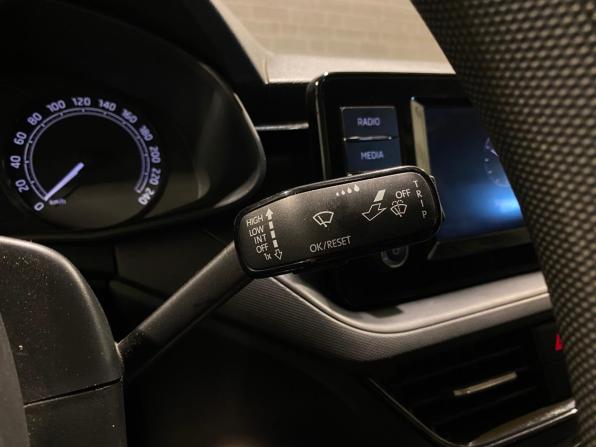 Skoda Rapid II с пробегом 2020 года, цена 1 395 000 рублей, 107748 км, лифтбек, Автокод Объявления