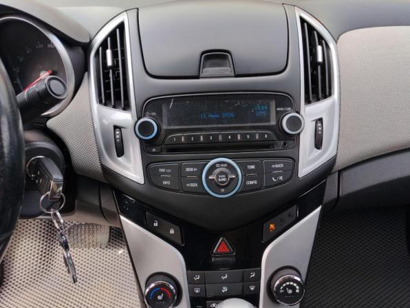 Chevrolet Cruze I Рестайлинг с пробегом 2014 года, цена 690 000 рублей, 163527 км, седан, Автокод Объявления