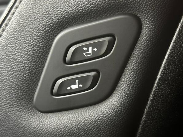 Hyundai Santa Fe IV Рестайлинг с пробегом 2021 года, цена 3 100 000 рублей, 147220 км, внедорожник, Автокод Объявления
