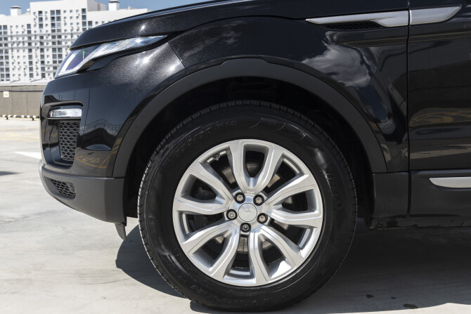 Land Rover Range Rover Evoque I Рестайлинг с пробегом 2018 года, цена 2 999 000 рублей, 84444 км, внедорожник, Автокод Объявления
