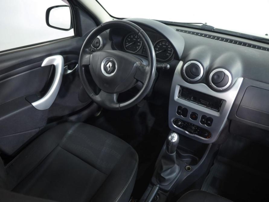 Renault Sandero I Санкт-Петербург  - изображение 9