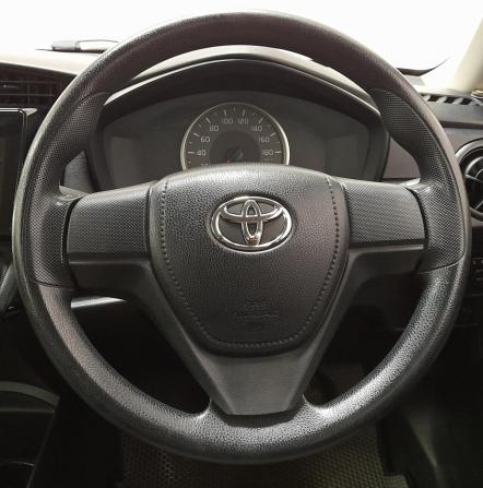 Toyota Corolla XI (E160 E170 E180) Рестайлинг 1 с пробегом 2015 года, цена 1 089 000 рублей, 86000 км, седан, Автокод Объявления