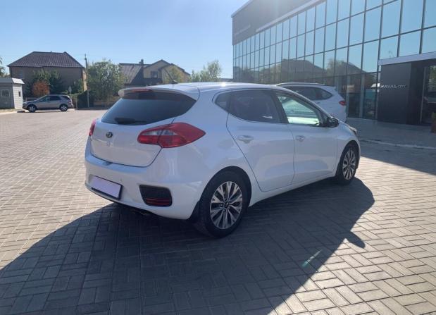 Kia Ceed II Рестайлинг с пробегом 2016 года, цена 1 429 900 рублей, 86374 км, хэтчбек, Автокод Объявления
