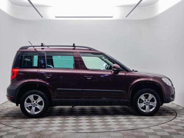 Skoda Yeti I с пробегом 2012 года, цена 954 000 рублей, 63048 км, внедорожник, Автокод Объявления