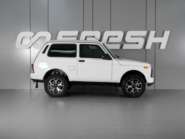 Lada (ВАЗ) Niva Legend I с пробегом 2024 года, цена 1 109 000 рублей, 23172 км, внедорожник, Автокод Объявления