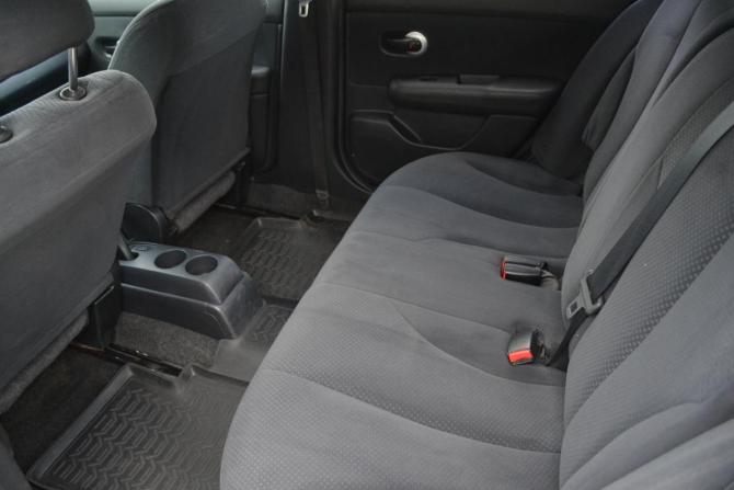 Nissan Tiida I Рестайлинг с пробегом 2013 года, цена 690 000 рублей, 210234 км, хэтчбек, Автокод Объявления