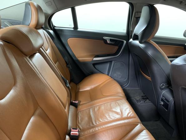 Volvo S60 II с пробегом 2010 года, цена 886 000 рублей, 186970 км, седан, Автокод Объявления