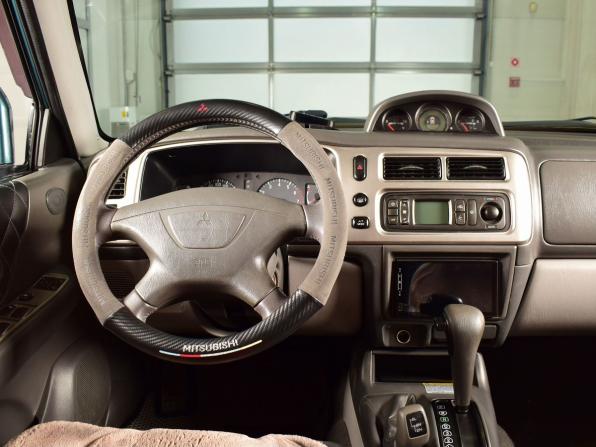 Mitsubishi Pajero Sport I Рестайлинг с пробегом 2005 года, цена 1 049 995 рублей, 321930 км, внедорожник, Автокод Объявления