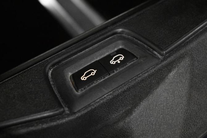 BMW X5 IV (G05/G18) с пробегом 2020 года, цена 5 659 000 рублей, 230735 км, внедорожник, Автокод Объявления