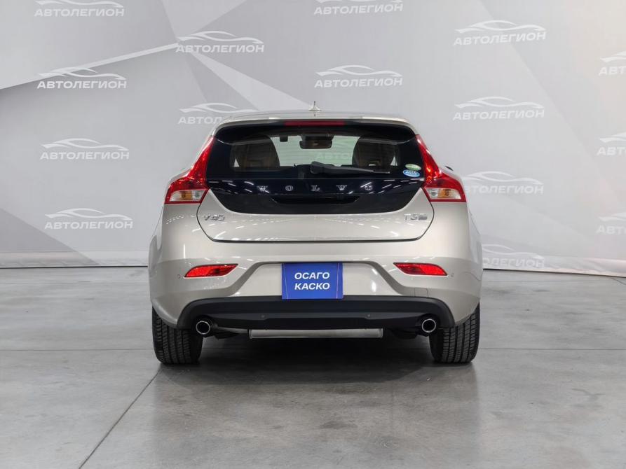 Volvo V40 II Рестайлинг Новосибирск  - изображение 4
