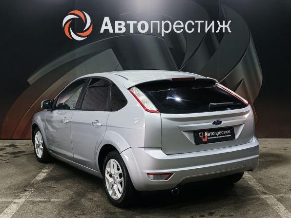 Ford Focus II Рестайлинг с пробегом 2011 года, цена 499 000 рублей, 267601 км, хэтчбек, Автокод Объявления