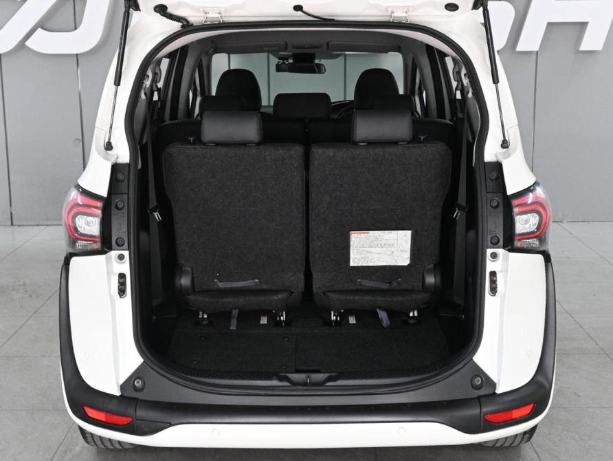 Toyota Sienta II Рестайлинг Ростов-на-Дону  - изображение 20