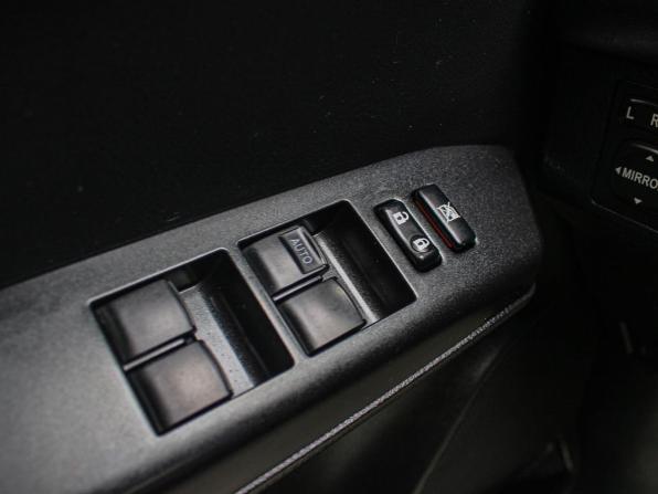 Toyota RAV4 IV (XA40) Рестайлинг с пробегом 2016 года, цена 1 720 100 рублей, 230000 км, внедорожник, Автокод Объявления