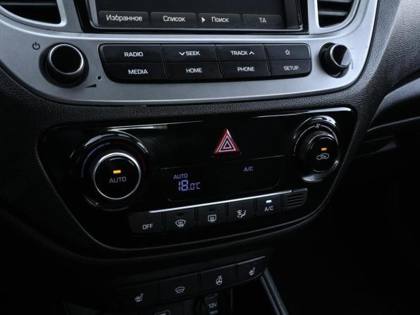 Hyundai Solaris II с пробегом 2019 года, цена 1 329 000 рублей, 92533 км, седан, Автокод Объявления