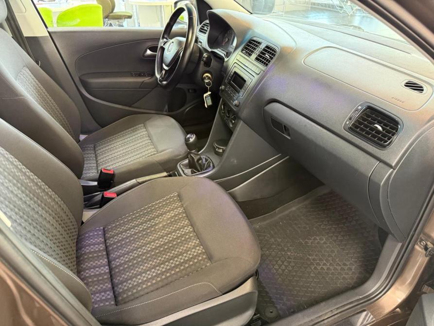 Volkswagen Polo V Рестайлинг Киров  - изображение 12