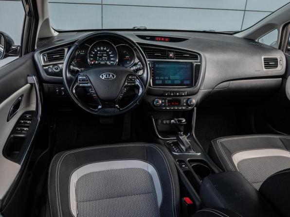 Kia Ceed II Рестайлинг с пробегом 2017 года, цена 1 370 000 рублей, 166832 км, универсал, Автокод Объявления