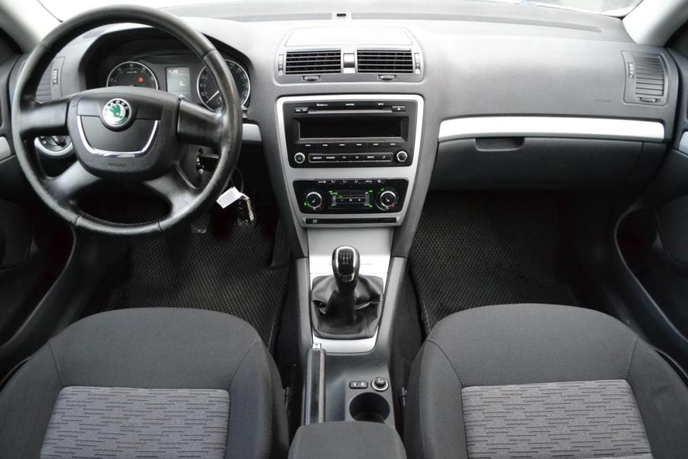 Skoda Octavia II (A5) Рестайлинг Старый Оскол  - изображение 10