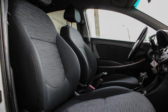 Hyundai Solaris I Рестайлинг с пробегом 2014 года, цена 899 000 рублей, 161542 км, седан, Автокод Объявления