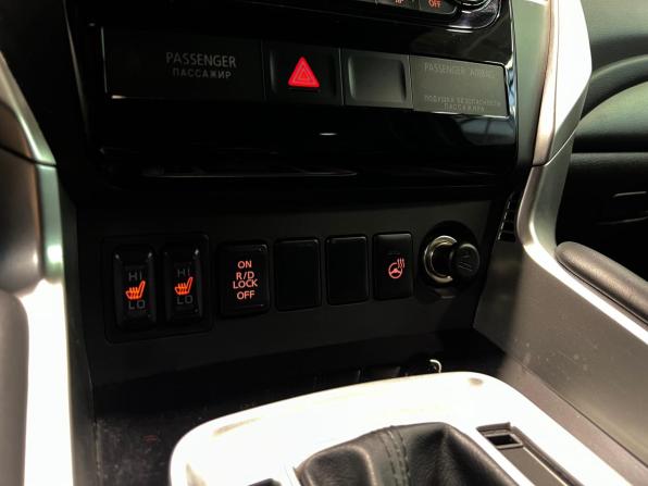 Mitsubishi Pajero Sport III с пробегом 2019 года, цена 3 190 000 рублей, 117300 км, внедорожник, Автокод Объявления