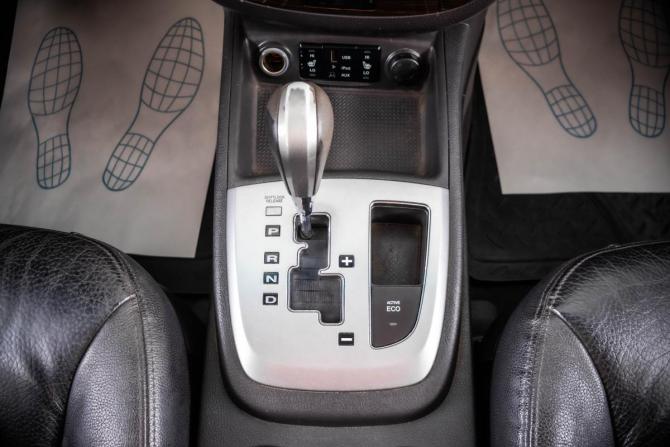 Hyundai Santa Fe II Рестайлинг с пробегом 2011 года, цена 1 349 000 рублей, 280000 км, внедорожник, Автокод Объявления