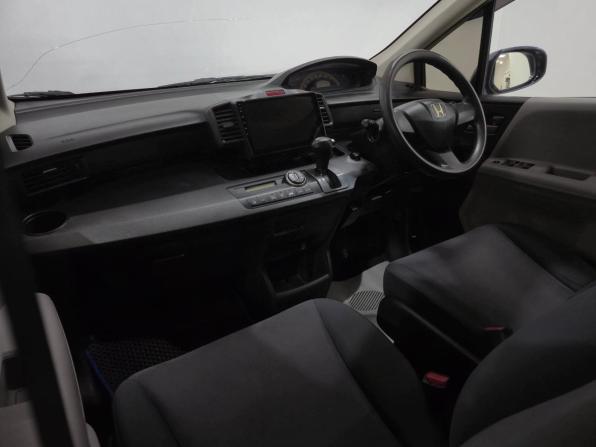 Honda Freed I с пробегом 2009 года, цена 990 000 рублей, 220130 км, компактвэн, Автокод Объявления