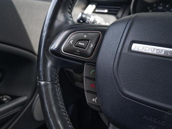 Land Rover Range Rover Evoque I Рестайлинг с пробегом 2017 года, цена 2 498 000 рублей, 75393 км, внедорожник, Автокод Объявления