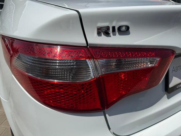 Kia Rio III с пробегом 2013 года, цена 971 024 рубля, 133621 км, седан, Автокод Объявления