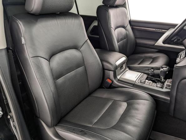 Toyota Land Cruiser 200 Series Рестайлинг 2 с пробегом 2020 года, цена 8 800 000 рублей, 51479 км, внедорожник, Автокод Объявления